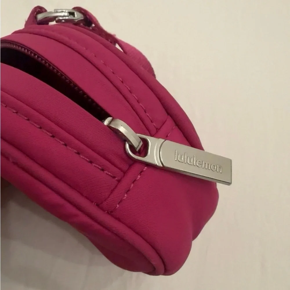 Lululemon Ripened Raspberry belt bag/coin pouch - Picture 4 of 5